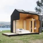 Cosy 12 exterior cutaway