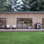Cosy 48 exterior with front wing wall