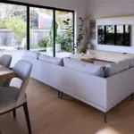 Orinoco 94 living area