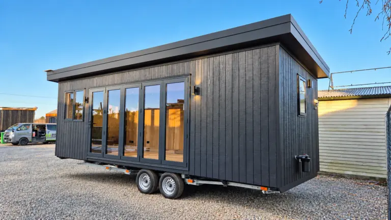 akaroa luxury pod exterior bifold doors