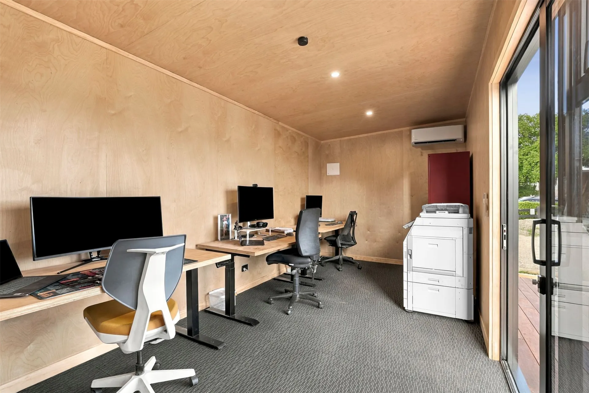 office show home carpet tile air conditioning interior